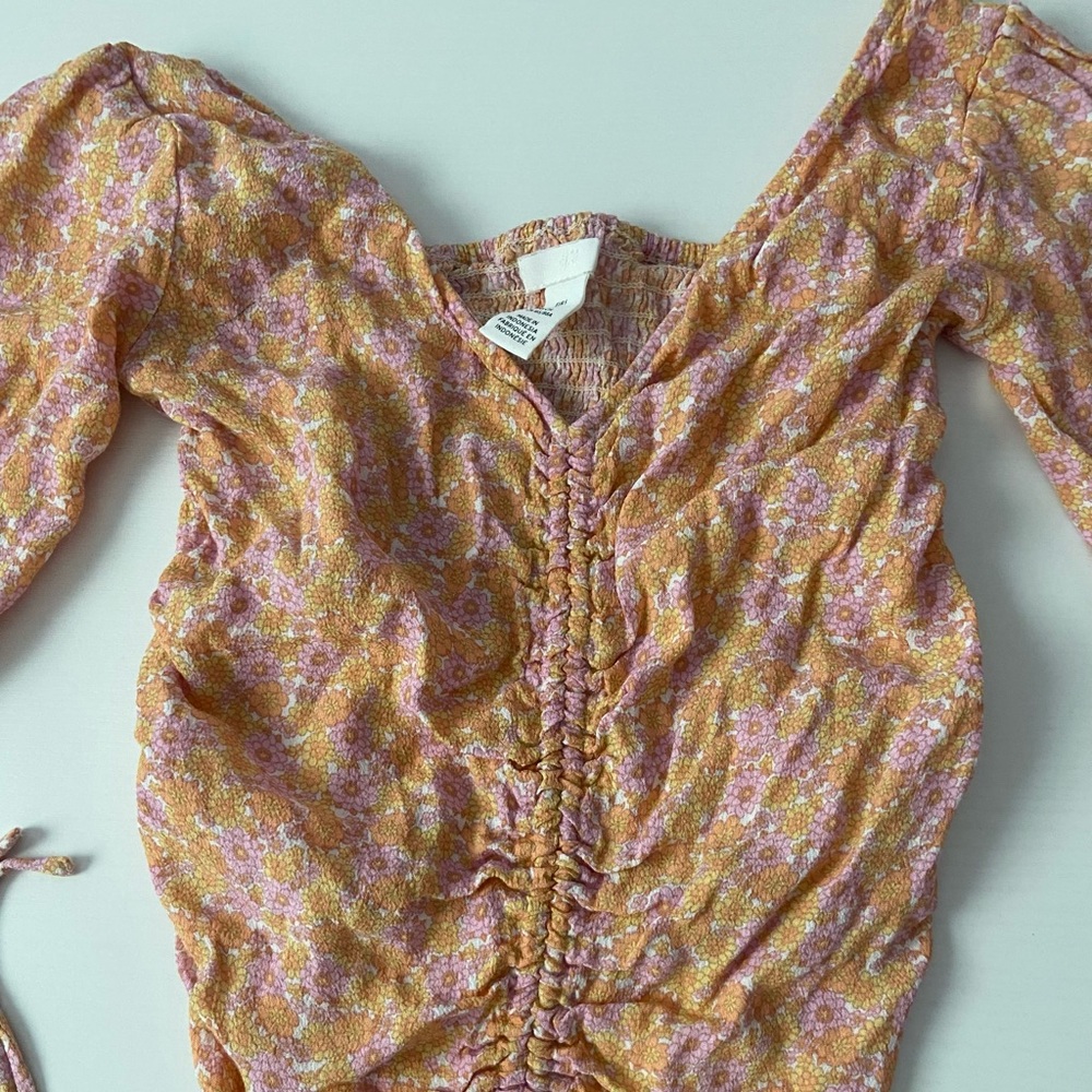H&M Brown Ruched Tie Front 3/4 Sleeve Blouse